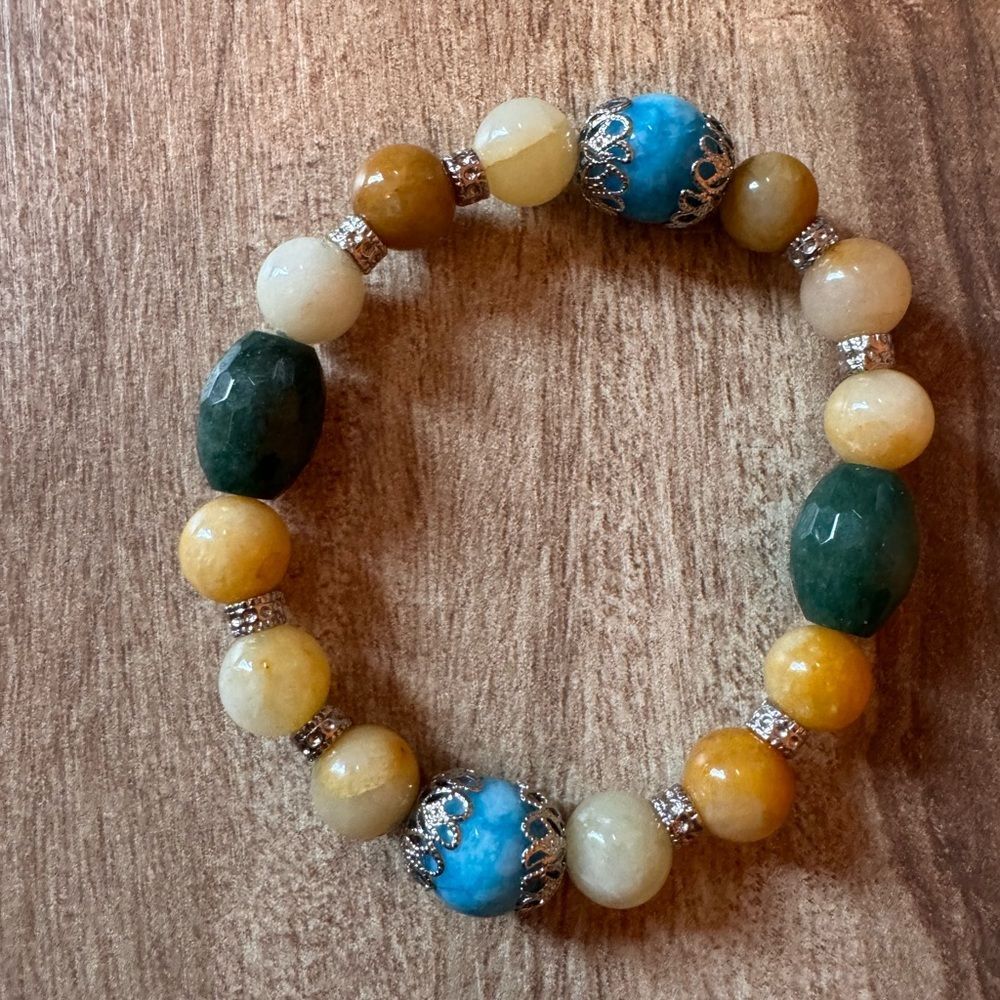 Handmade Stretch Bracelet Faceted Glass Bead multicolor